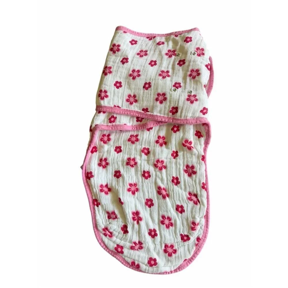 Aden & Anais Small Pink White Swaddle
